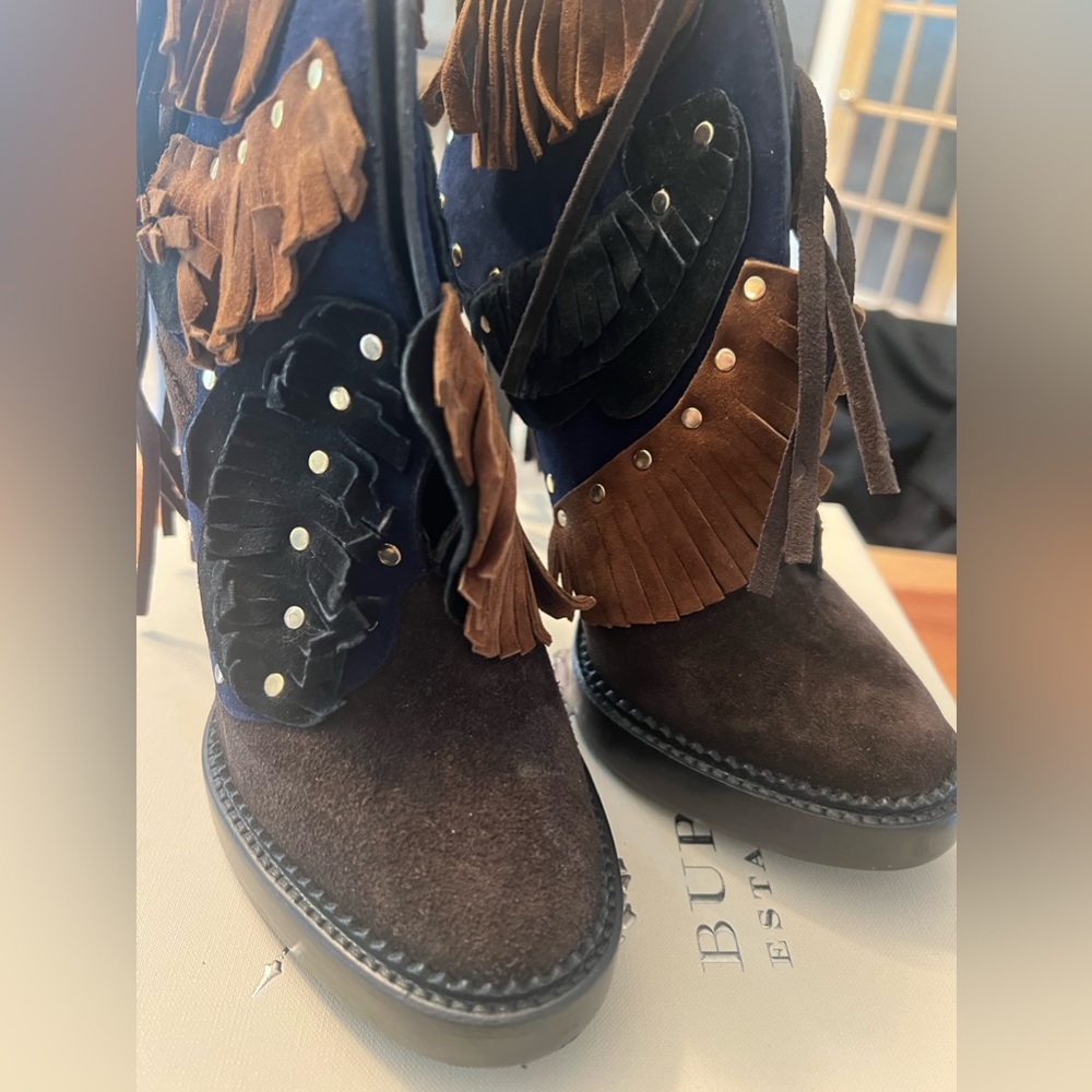 Burberry booties